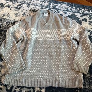 Lacoste sweater size 6‎